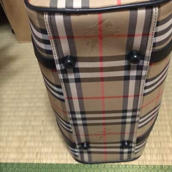 Vintage Burberry Handbag - Picture 3 of 8